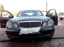 Mercedes E 220