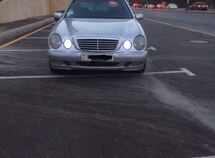 Mercedes E 200