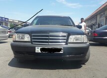 Mercedes C 230