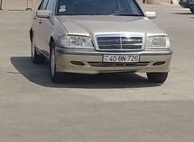 Mercedes C 230