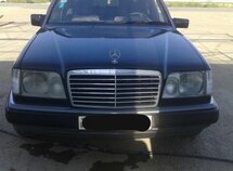 Mercedes E 220