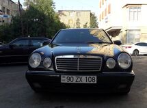 Mercedes E 320