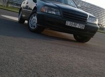 Mercedes C 180