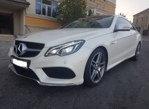 Mercedes E 200