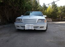 Mercedes C 230