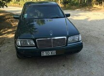 Mercedes C 180