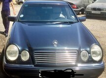 Mercedes E 320