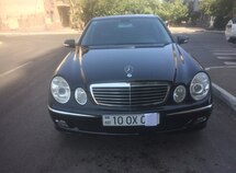 Mercedes E 320