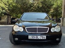 Mercedes C 180