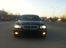 Mercedes C 240
