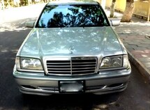 Mercedes C 240