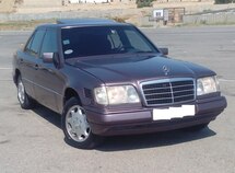 Mercedes E 300