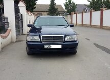 Mercedes C 200