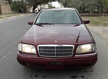 Mercedes C 200
