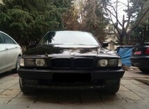 BMW 740