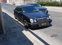 Mercedes E 280