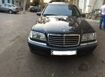 Mercedes C 240