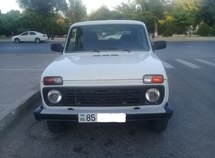 LADA (VAZ) Niva