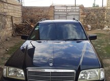 Mercedes C 180