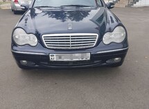 Mercedes C 240