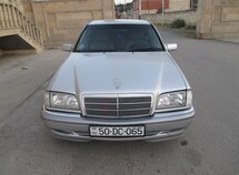 Mercedes C 180