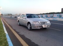 Mercedes C 240