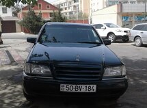 Mercedes C 180