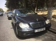 Mercedes C 200