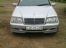 Mercedes C 180