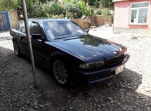 BMW 740