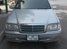 Mercedes C 240