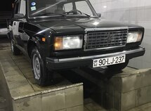 LADA (VAZ) 2107
