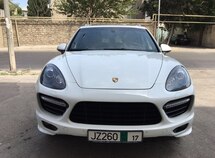 Porsche Cayenne GTS