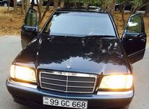 Mercedes C 180