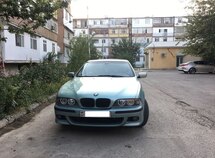 BMW 528