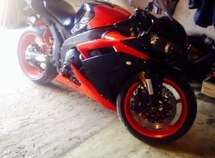 Yamaha YZF-R1