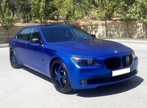 BMW 750