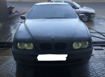 BMW 523