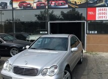 Mercedes C 240