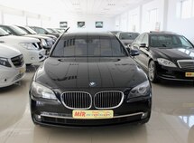 BMW 750