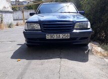 Mercedes C 180