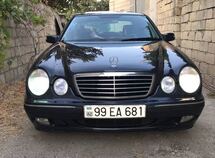 Mercedes E 240