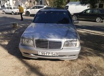 Mercedes C 180