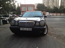 Mercedes E 220