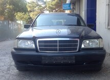Mercedes C 180