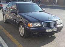 Mercedes C 180