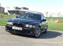 BMW 525