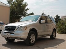 Mercedes ML 320