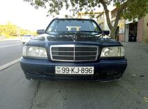 Mercedes C 180