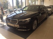 BMW 740